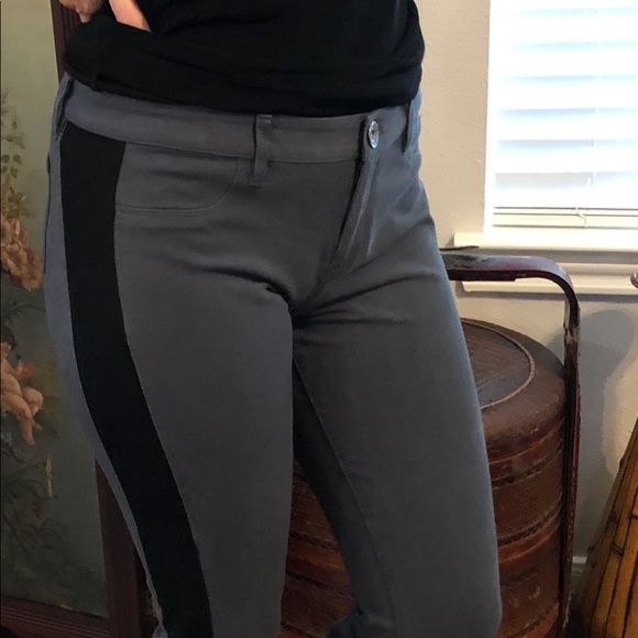 Banana Republic Low Rise Stretch Pants - Picture 5 of 5